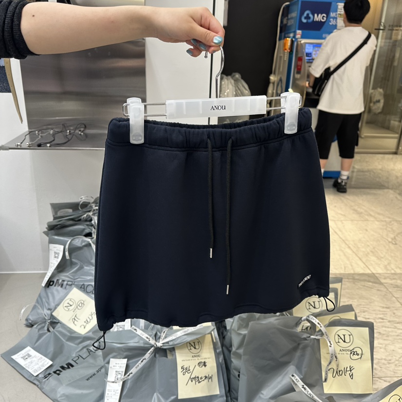ANOU東大門實拍女士新款人氣熱賣職業推薦真品時尚短裙蓬松ANOU短裙圖色2深藍色