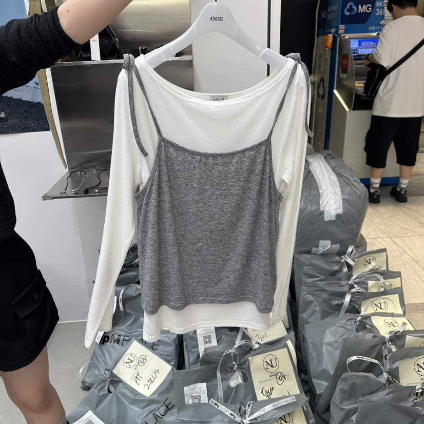 ANOU韓國直郵女裝新款休閑時尚人氣推薦熱賣真品吊帶背心ANOU吊帶/背心圖色1