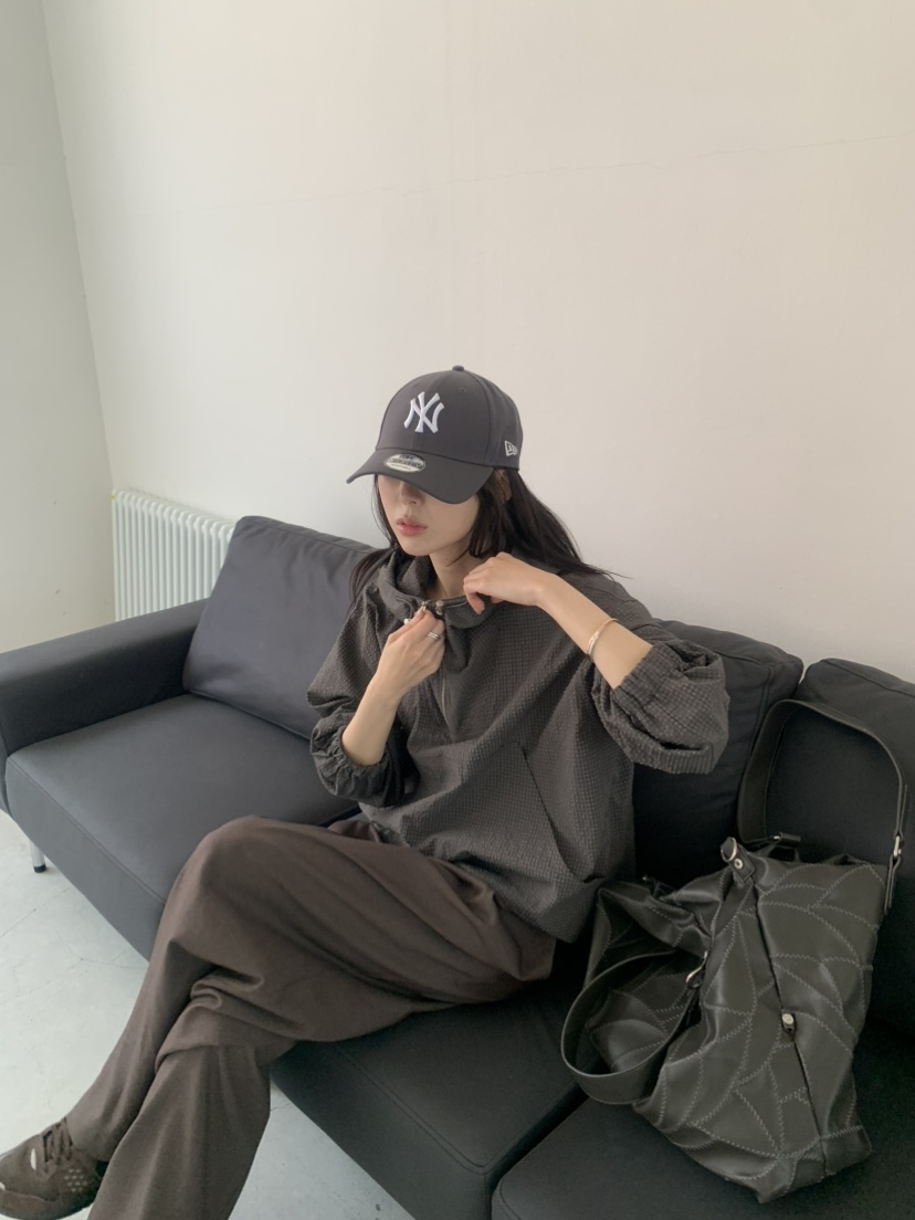 LE AVE韓國代購女裝新品時尚熱賣休閑真品推薦人氣衛衣LE AVE衛衣