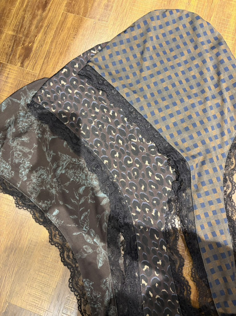 MERCI LINDA東大門實拍女士新品時尚熱賣休閑帽子連帽衫MERCI LINDA帽子