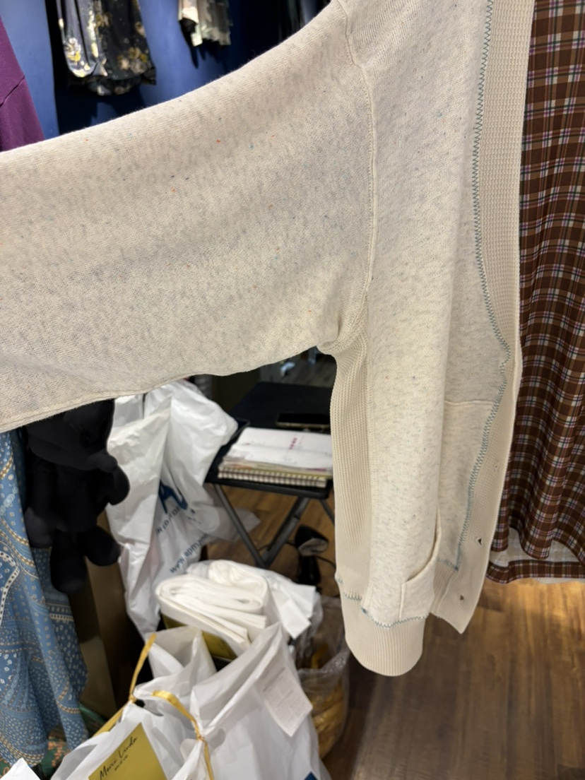 MERCI LINDA東大門代購女士新品真品職業熱賣推薦人氣開衫MERCI LINDA開衫