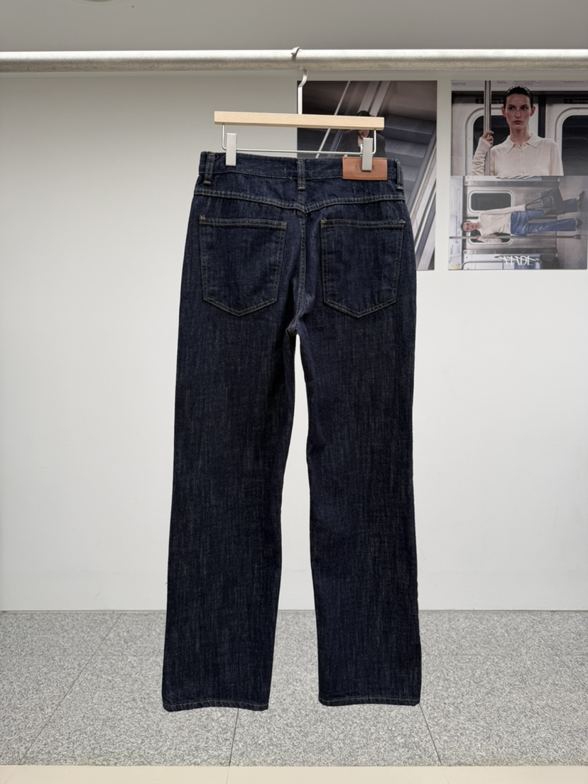 MADE-P東大門實拍女裝新品熱賣推薦人氣真品時尚休閑牛仔褲MADE-P牛仔褲