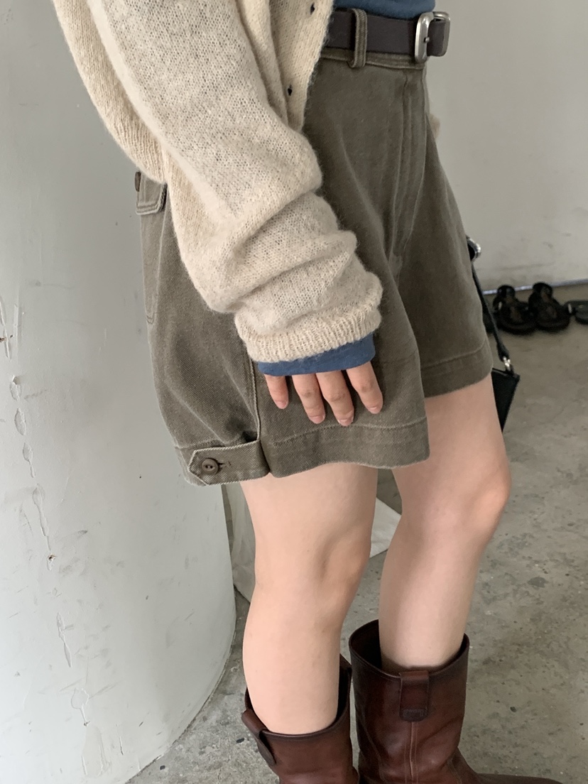 LOGARDEN韓國直郵女裝新款休閑人氣時尚推薦短褲不含腰帶LO GARDEN短褲