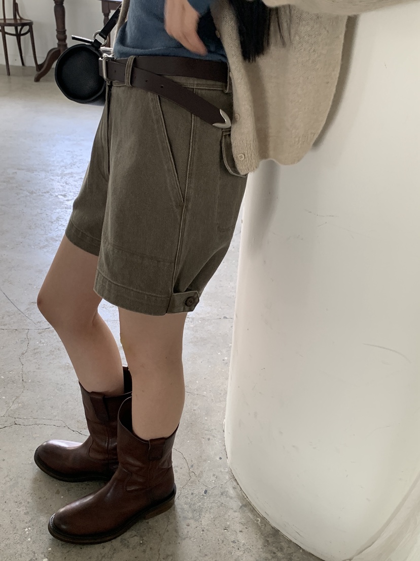 LOGARDEN韓國直郵女裝新款休閑人氣時尚推薦短褲不含腰帶LO GARDEN短褲