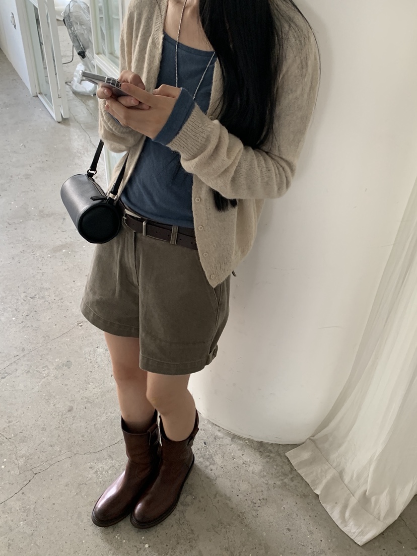 LOGARDEN韓國直郵女裝新款休閑人氣時尚推薦短褲不含腰帶LO GARDEN短褲