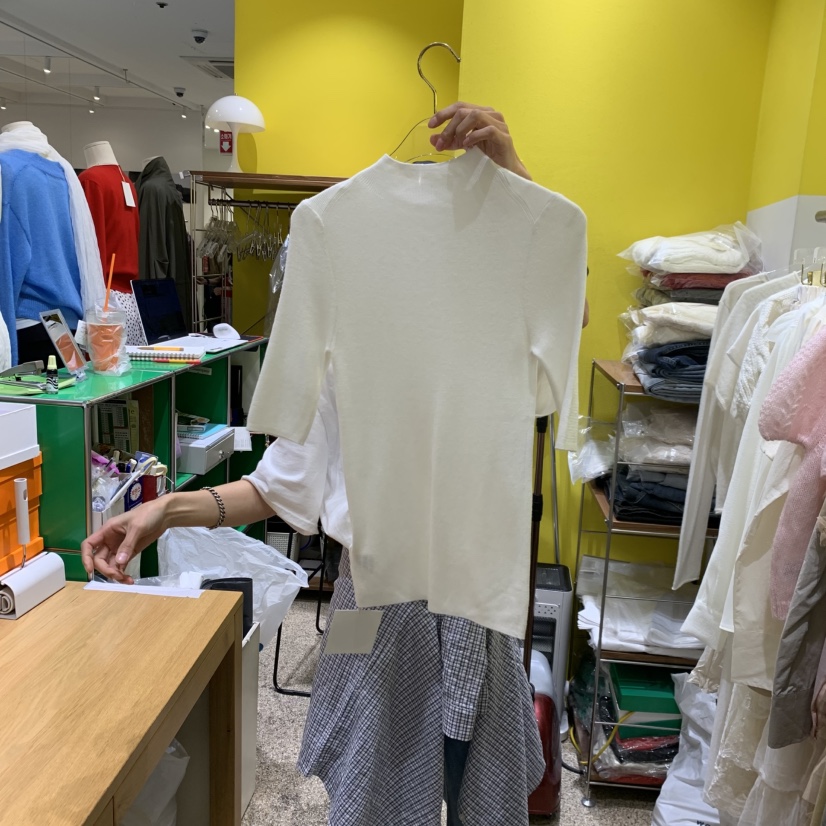 LE MASTERPLACE東大門直郵女裝新品時尚人氣熱賣真品T恤Le masterpieceT恤