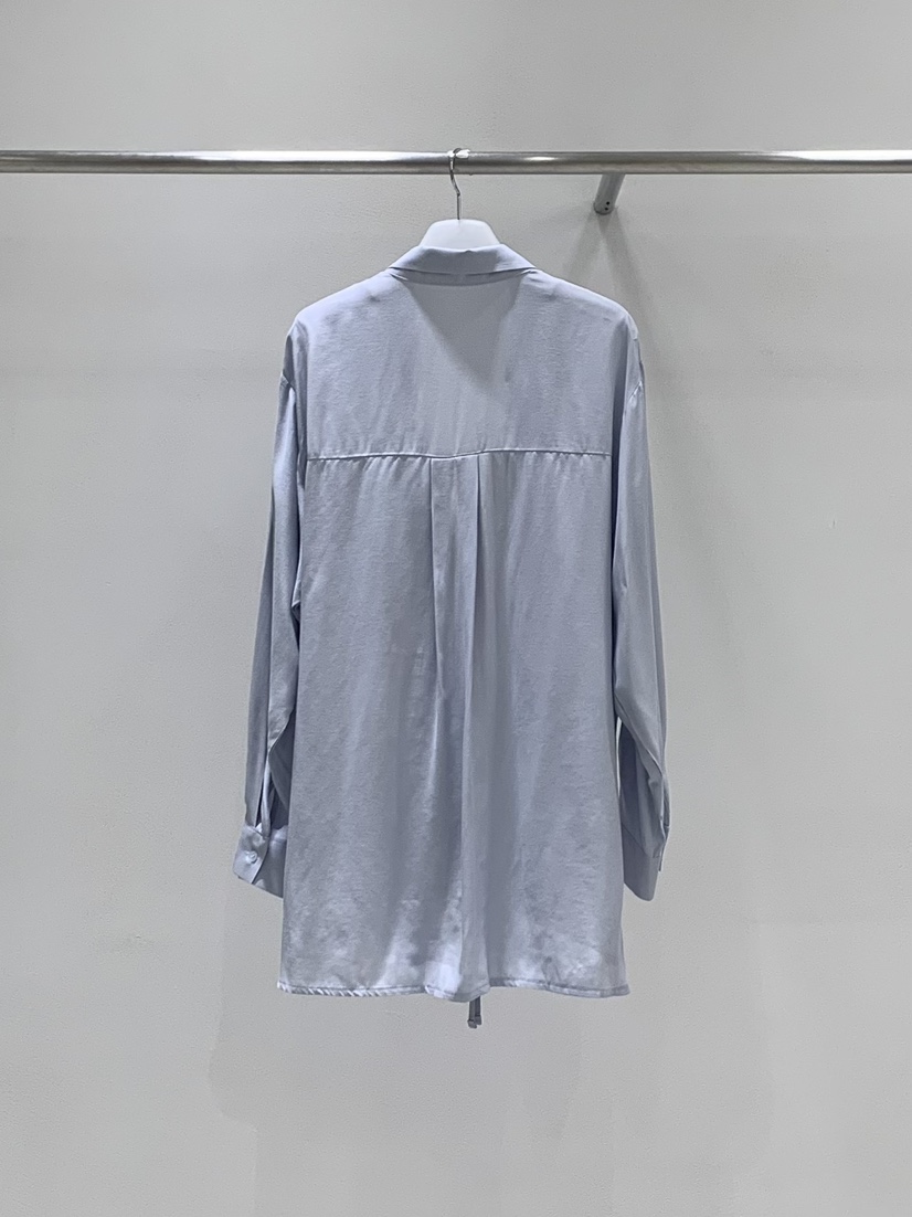 LOVE MOMENT東大門直郵女士新款真品人氣熱賣襯衫蕾絲衫LOVE MOMENT襯衫/蕾絲衫