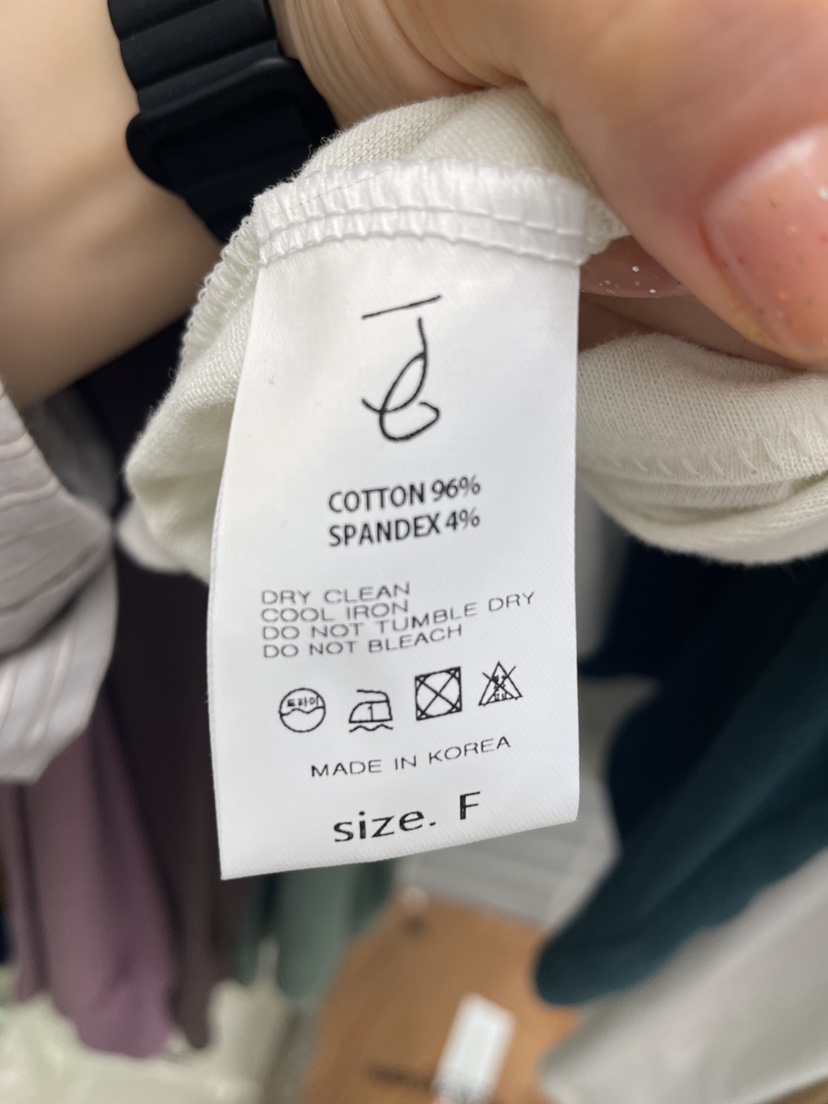 JEONG GAM STUDIOS韓國代購女裝新款時尚真品休閑推薦T恤JEONG GAM STUDIOST恤