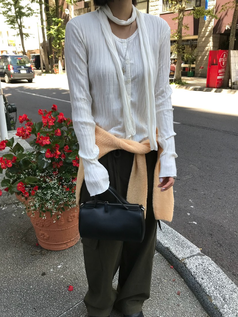 ESCHER韓國代購女裝新款真品熱賣休閑襯衫蕾絲衫含圍巾開衫ESCHER襯衫/蕾絲衫