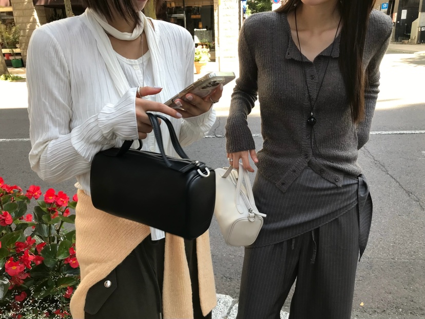 ESCHER韓國直郵女裝新款真品時尚熱賣人氣推薦休閑針織衫ESCHER針織衫