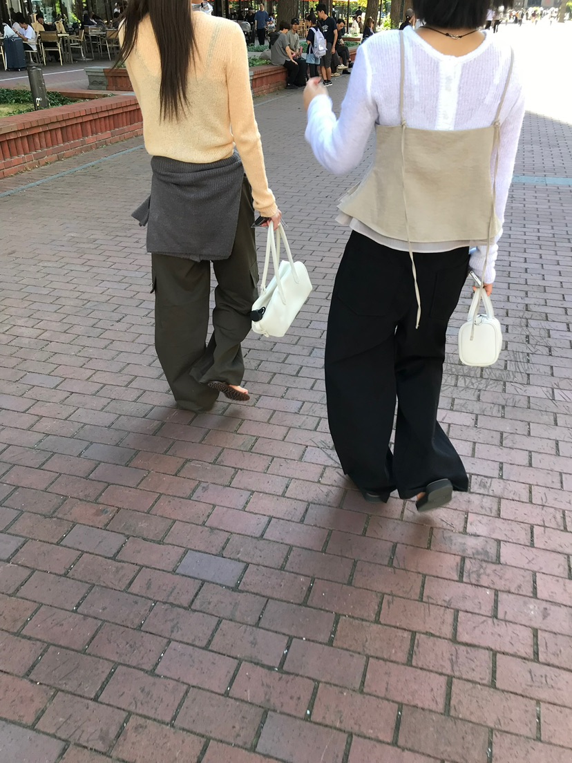 ESCHER韓國直郵女裝新款真品時尚熱賣人氣推薦休閑針織衫ESCHER針織衫