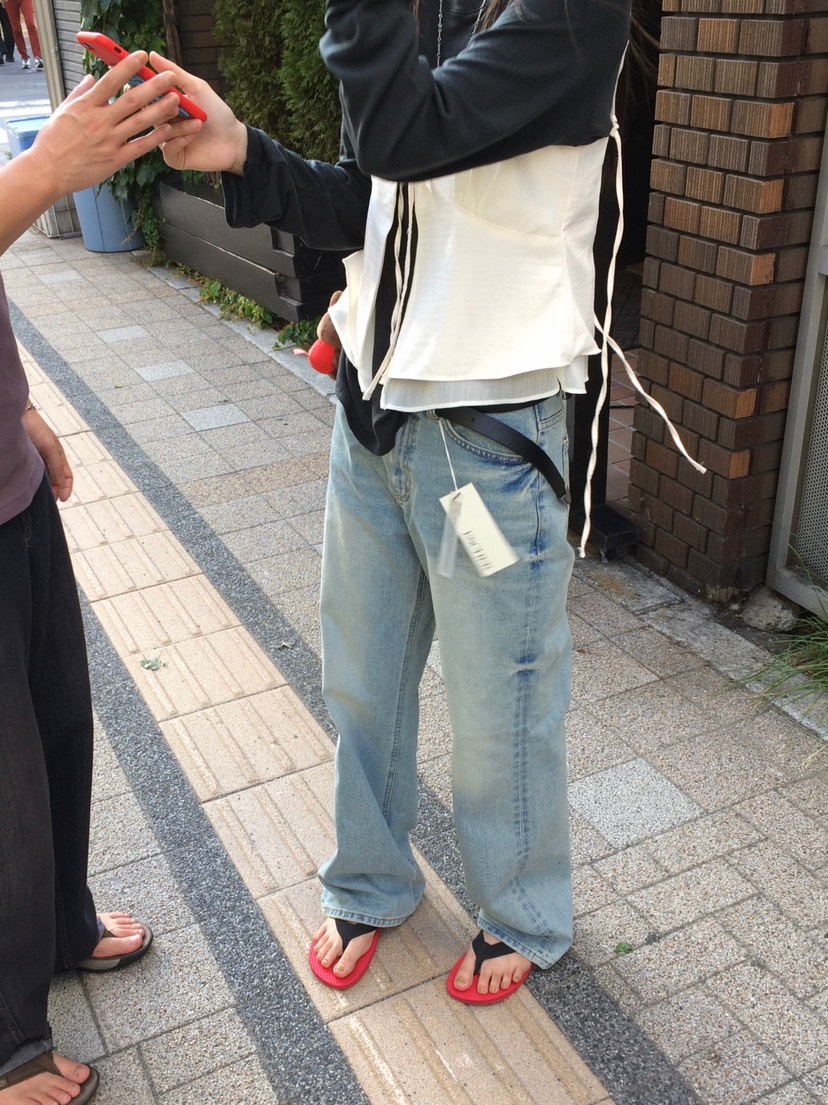 ESCHER東大門直郵女士新款休閑熱賣真品人氣時尚推薦牛仔褲ESCHER牛仔褲