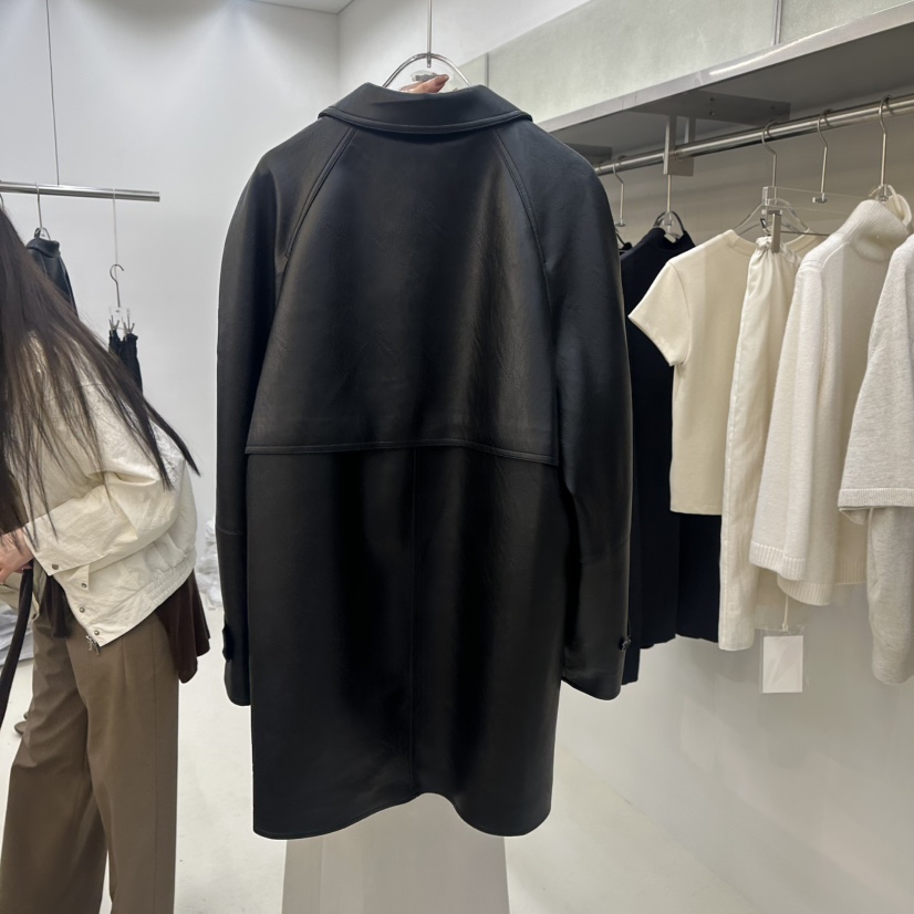 PREV.東大門實拍女士新款時尚推薦熱賣休閑人氣真品皮衣PREV.皮衣