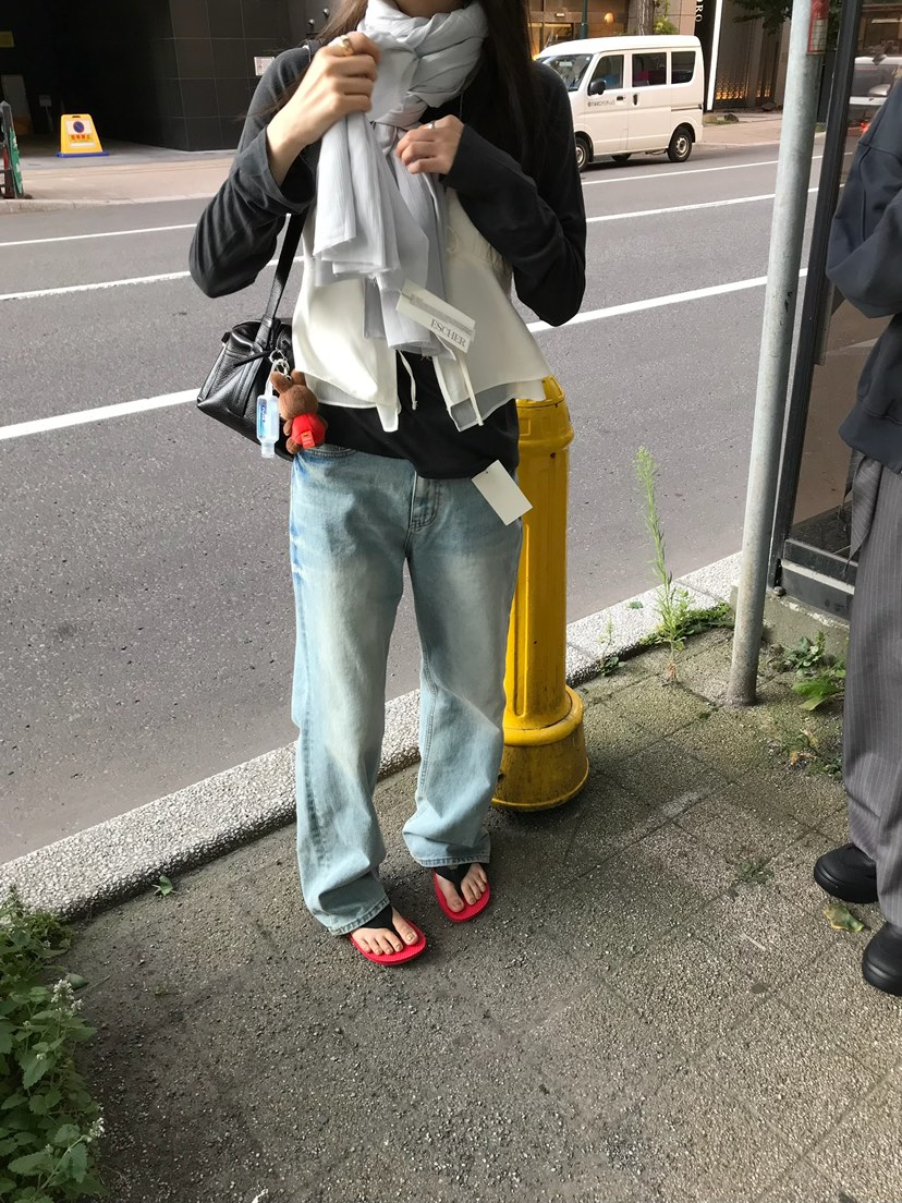 ESCHER東大門代購女裝新品休閑時尚熱賣人氣圍巾披肩圍巾ESCHER圍巾/披肩