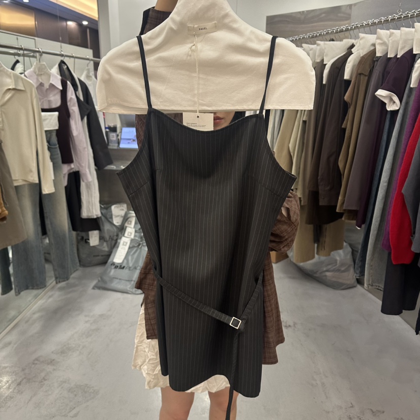 PAVEL韓國直郵女士新款休閑熱賣時尚真品連衣裙OPS含腰帶PAVEL連衣裙圖色2黑色