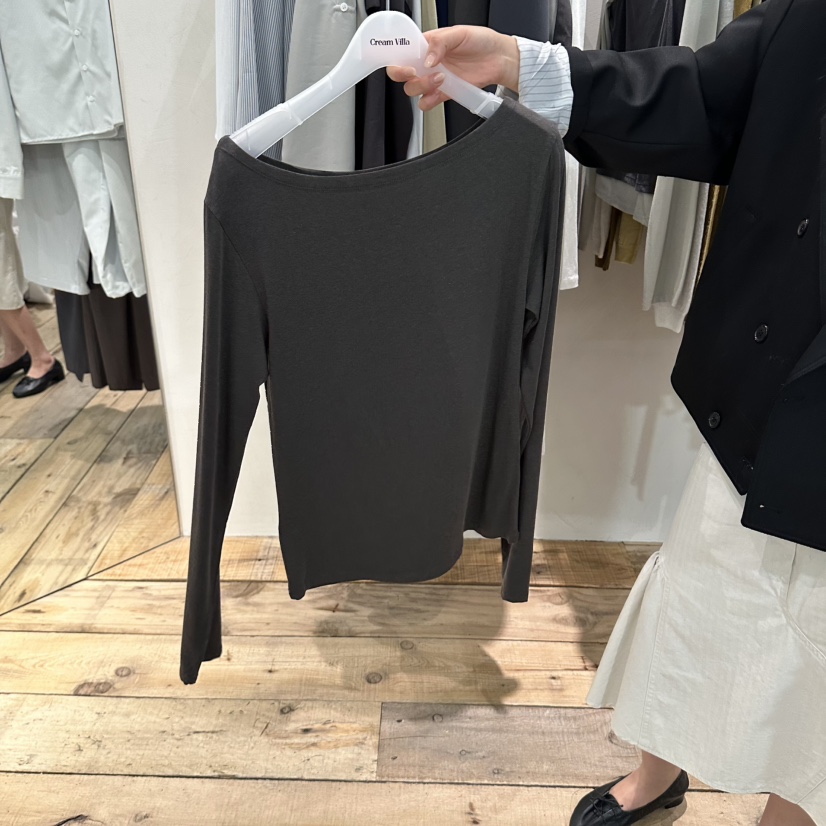 CREAM VILLA東大門直郵女士新品真品長袖T恤CREAM VILLA長袖T恤圖色2