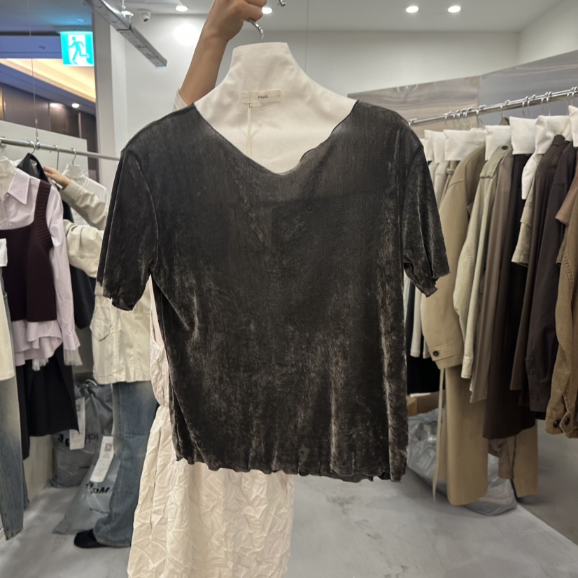 PAVEL東大門直郵女裝新品人氣推薦時尚真品熱賣休閑T恤絲絨PAVELT恤圖色2