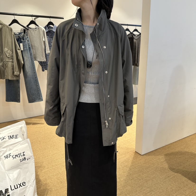 PAUSE東大門實拍女士新款真品推薦人氣熱賣休閑夾克口袋高領musk夾克圖色2
