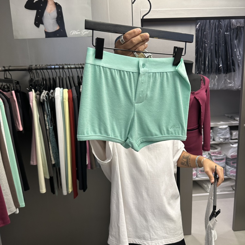 WAVE東大門實拍女裝新品人氣真品推薦熱賣休閑時尚短褲WAVE短褲圖色2