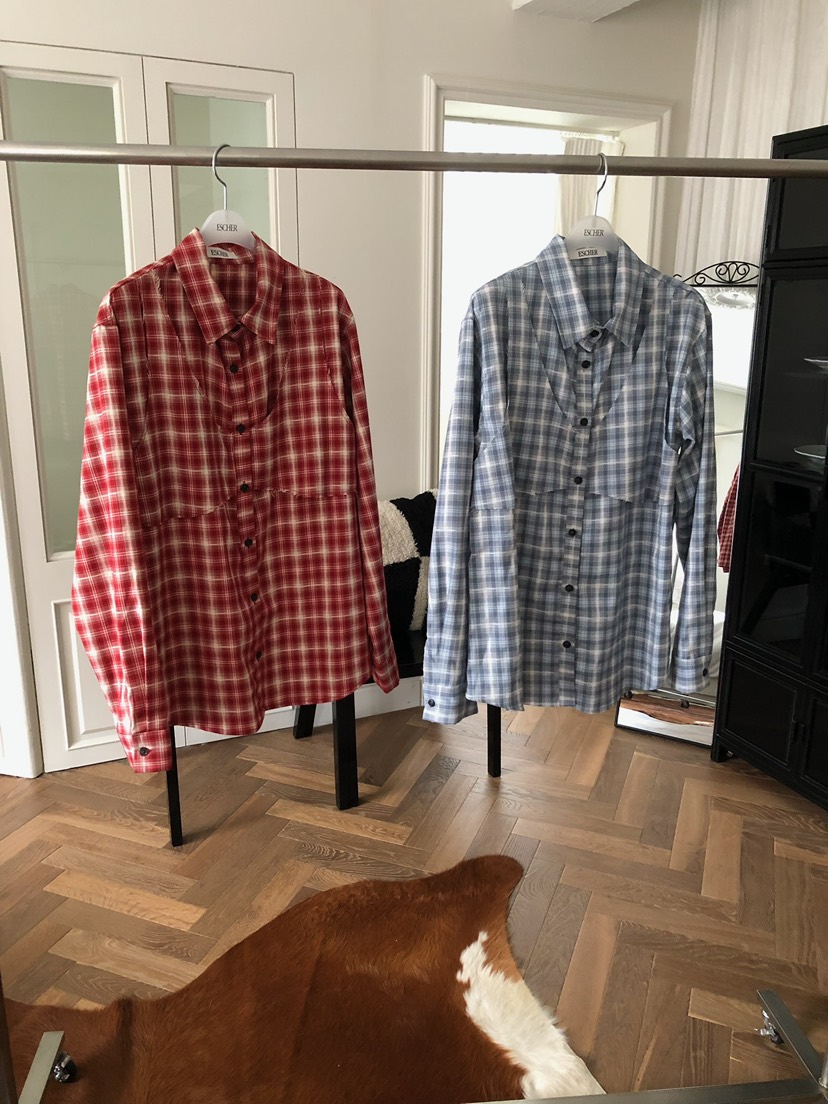 ESCHER東大門直郵女裝新款熱賣真品時尚休閑人氣襯衫蕾絲衫ESCHER襯衫/蕾絲衫