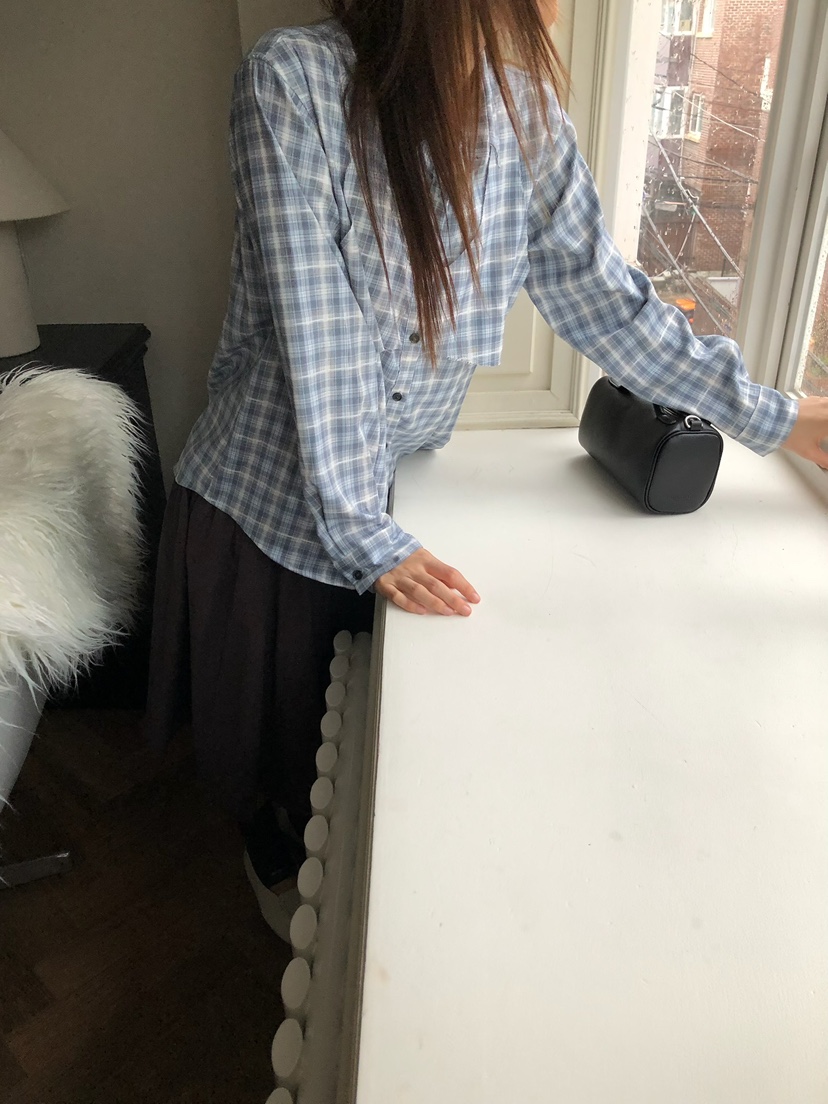ESCHER東大門直郵女裝新款熱賣真品時尚休閑人氣襯衫蕾絲衫ESCHER襯衫/蕾絲衫
