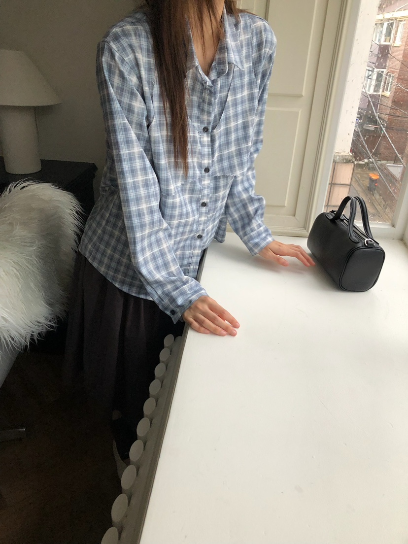 ESCHER東大門直郵女裝新款熱賣真品時尚休閑人氣襯衫蕾絲衫ESCHER襯衫/蕾絲衫
