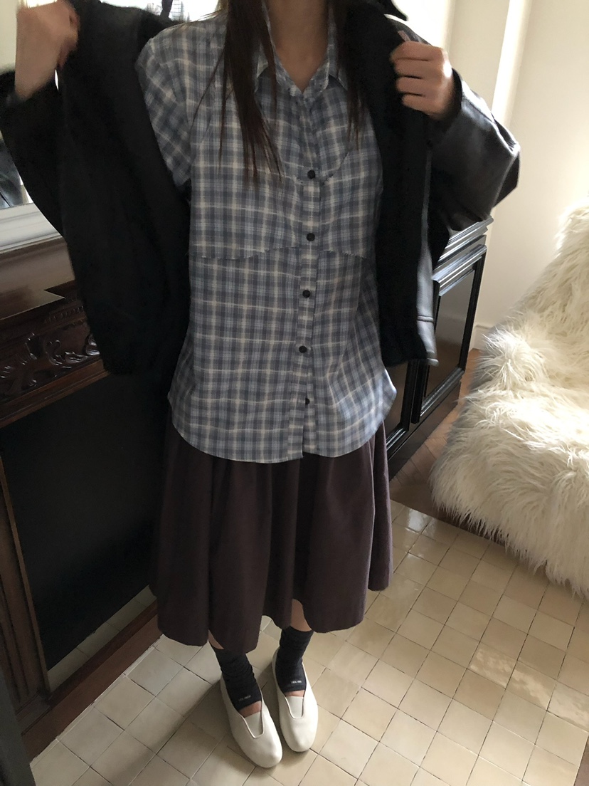 ESCHER東大門直郵女裝新款熱賣真品時尚休閑人氣襯衫蕾絲衫ESCHER襯衫/蕾絲衫