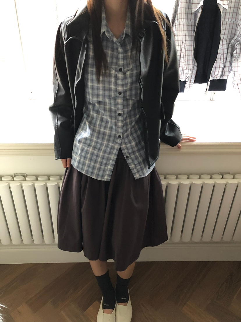 ESCHER東大門直郵女裝新款熱賣真品時尚休閑人氣襯衫蕾絲衫ESCHER襯衫/蕾絲衫
