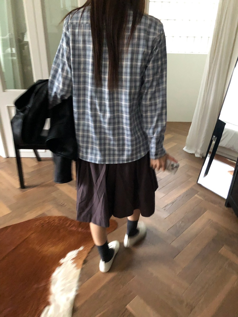 ESCHER東大門直郵女裝新款熱賣真品時尚休閑人氣襯衫蕾絲衫ESCHER襯衫/蕾絲衫