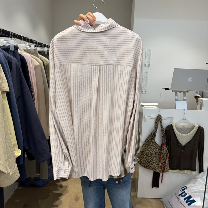 RUMIRU/AWEAR東大門直郵女裝新品熱賣休閑時尚襯衫蕾絲衫awear/RUMIRU襯衫/蕾絲衫