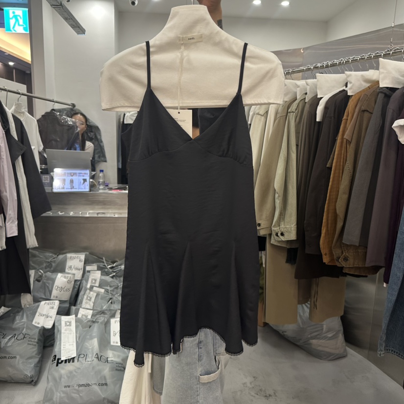 PAVEL東大門代購女裝新品時尚人氣推薦連衣裙OPS喇叭無袖PAVEL連衣裙圖色2