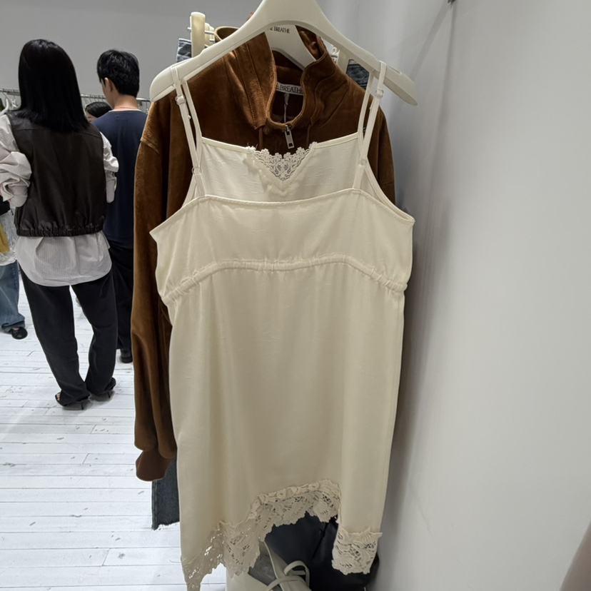 BREATHE東大門代購女士新款人氣熱賣推薦真品連衣裙OPS貼花BREATHE連衣裙
