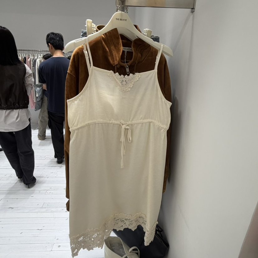 BREATHE東大門代購女士新款人氣熱賣推薦真品連衣裙OPS貼花BREATHE連衣裙圖色2白