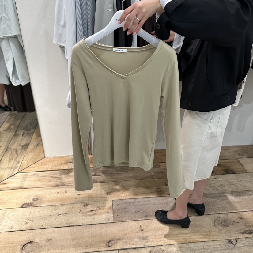 CREAM VILLA韓國直郵女裝新品人氣長袖T恤CREAM VILLA長袖T恤圖色2