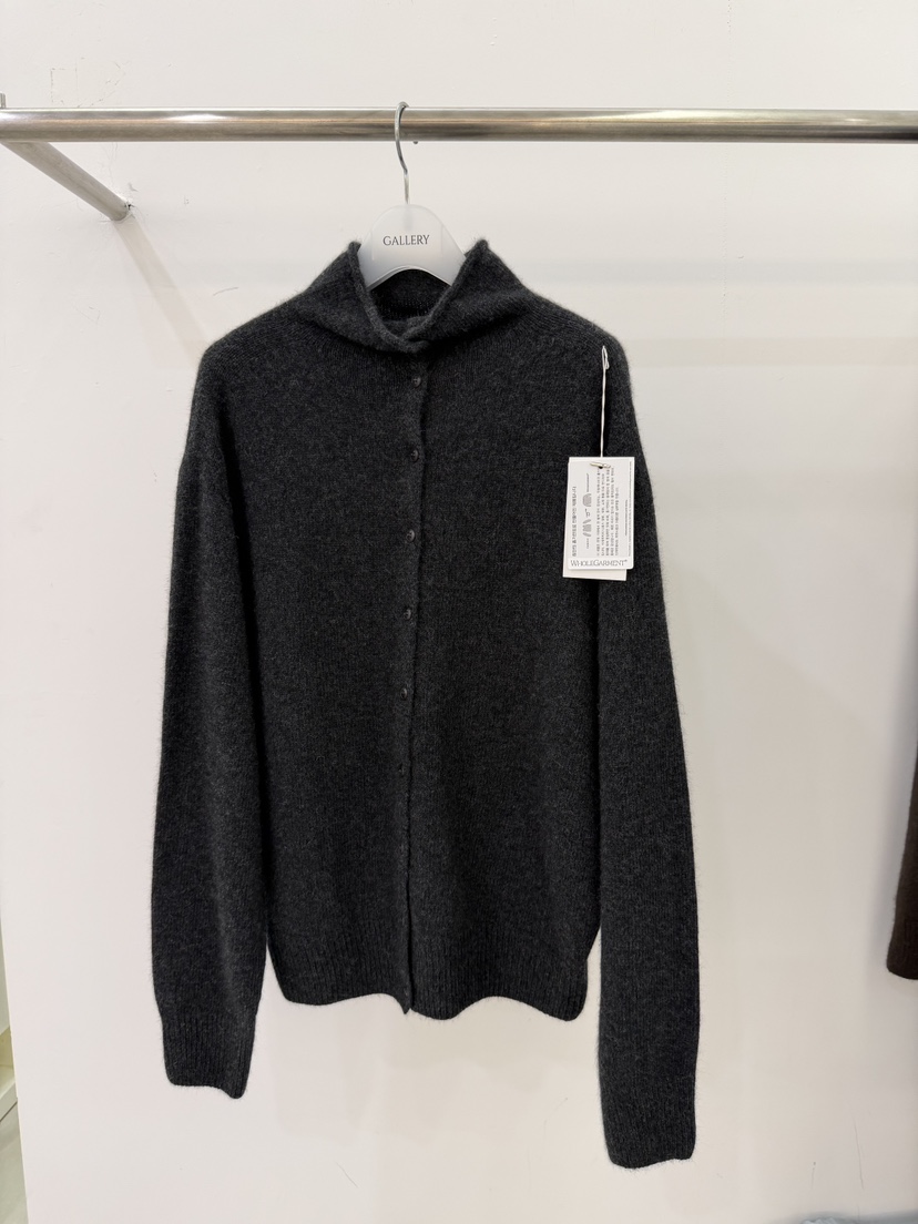 GALLERY-P東大門實拍女士新品熱賣人氣推薦真品針織衫浣熊GALLERY-P針織衫圖色4墨色
