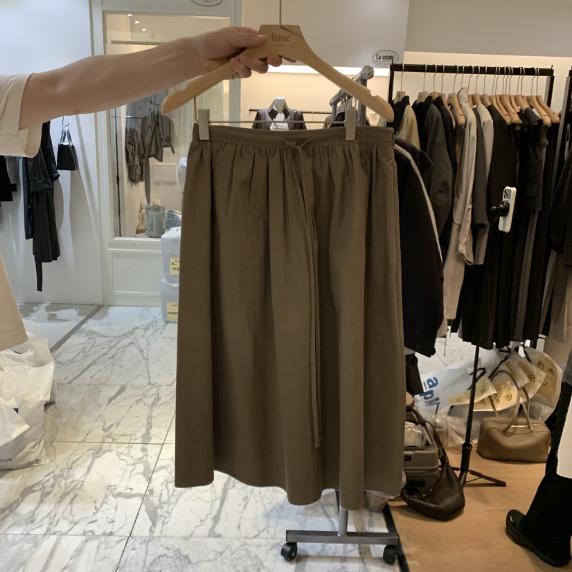 LA MAGIE FEMME韓國代購女裝新品推薦人氣半身裙中短裙Lamagie Femme半身裙/中短裙圖色3卡其