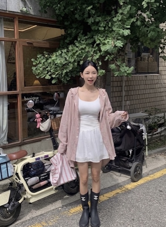 PAIRING東大門直郵女裝新款休閑時尚人氣襯衫蕾絲衫寬松連帽PAIRING襯衫/蕾絲衫
