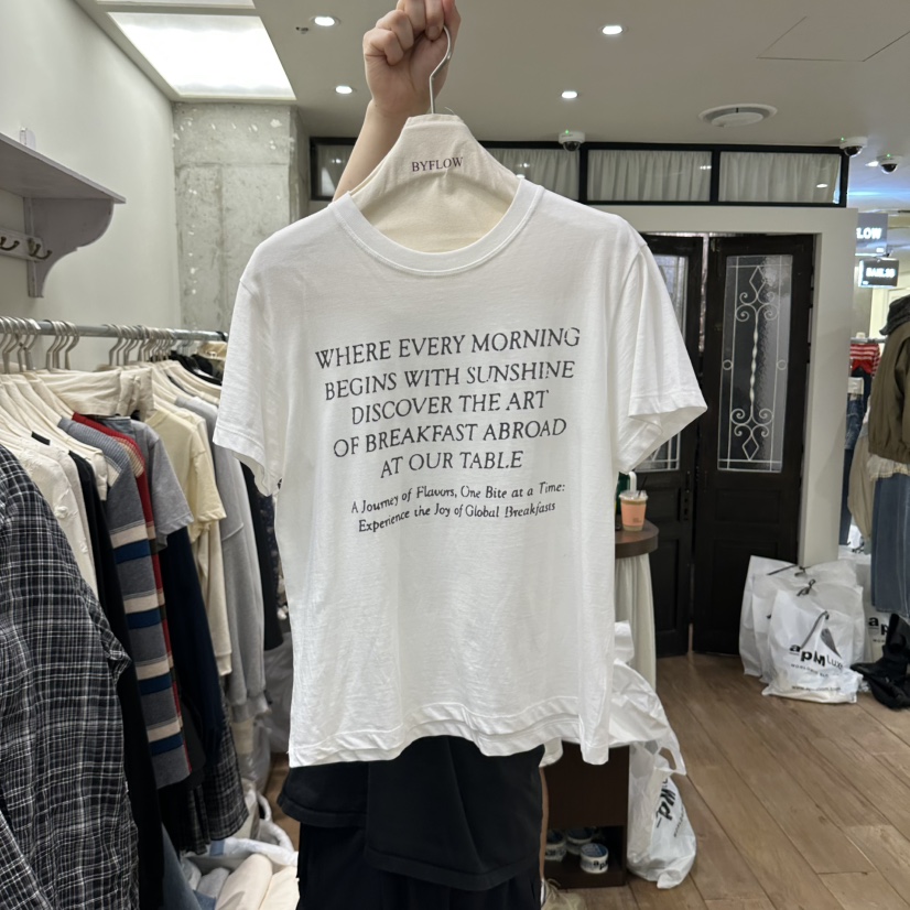BY FLOW韓國直郵女士新品真品時尚熱賣休閑人氣推薦T恤BY FLOWT恤圖色1