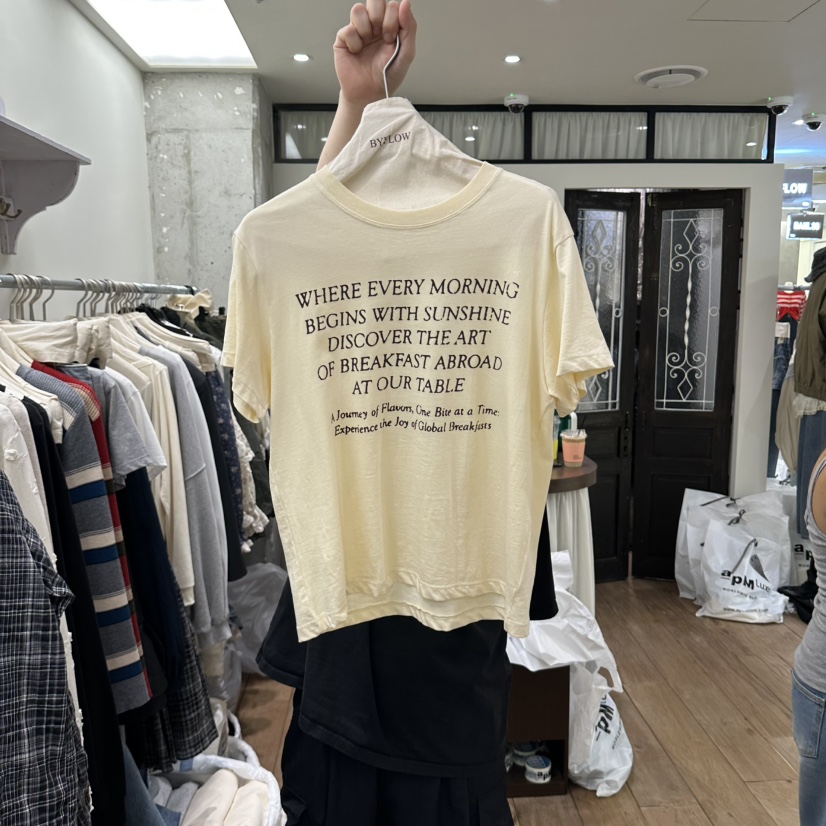 BY FLOW韓國直郵女士新品真品時尚熱賣休閑人氣推薦T恤BY FLOWT恤圖色2