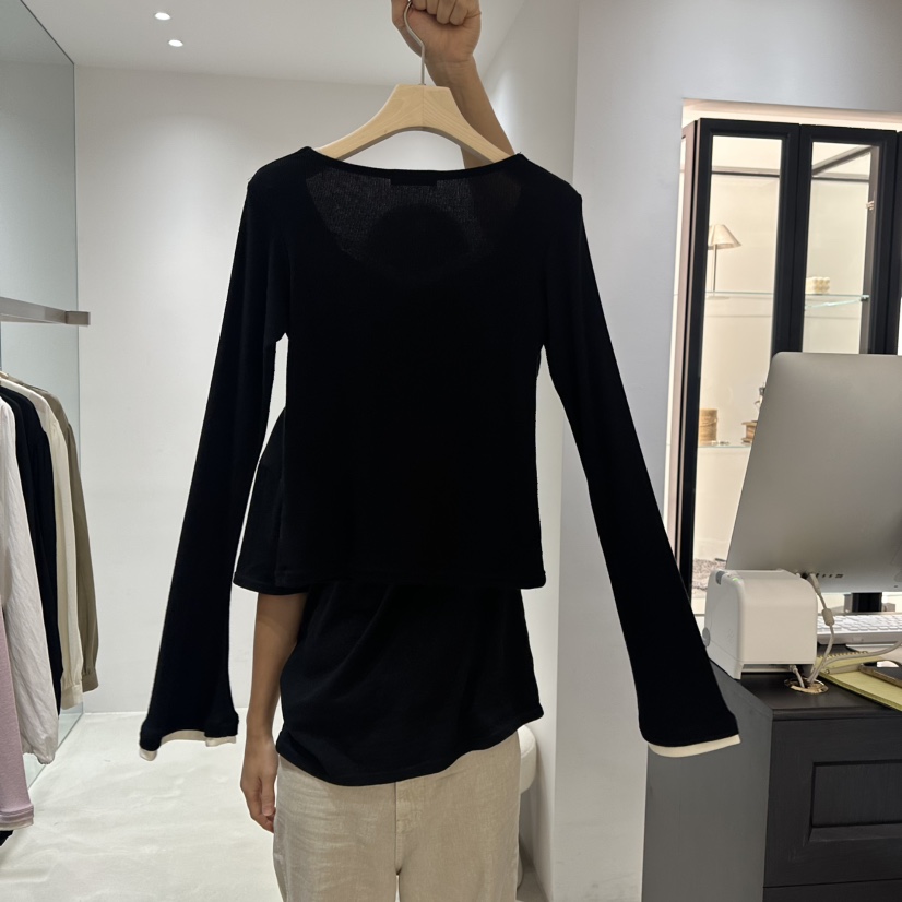 KYEM韓國代購女士新品真品推薦人氣休閑時尚長袖T恤撞色蕾絲KYEM長袖T恤
