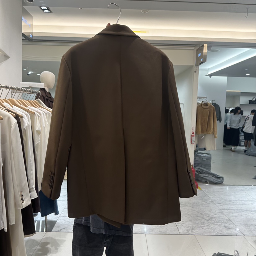 BLUEI-D/N SHARP韓國代購女裝新品熱賣時尚推薦西裝西服Blue i-d/N SHARP西裝/西服