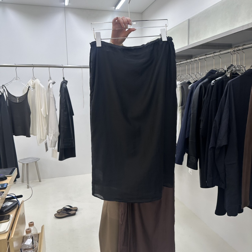 PREV.東大門直郵女士新品真品時尚半身裙中短裙里外穿緞面PREV.半身裙/中短裙圖色2