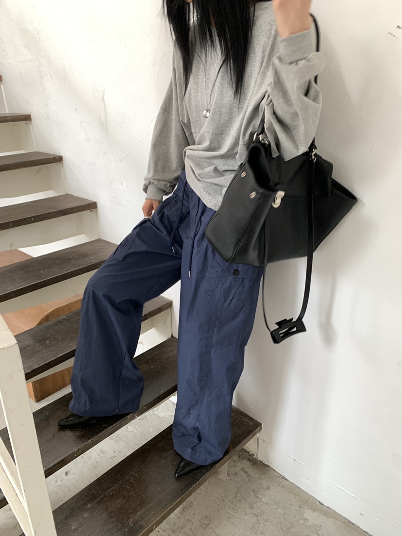 MOVENNE東大門直郵女裝新款職業熱賣真品時尚休閑人氣衛衣MOVENNE衛衣