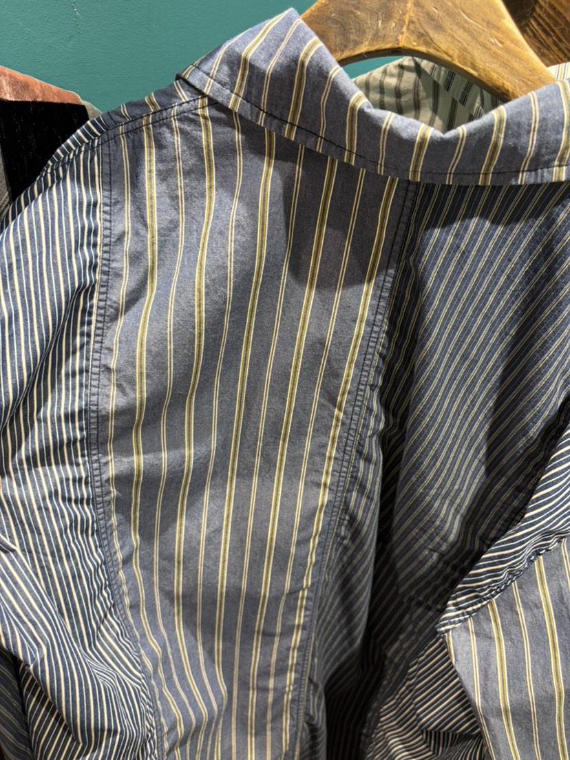 MERCI LINDA韓國代購女裝新品休閑真品推薦襯衫蕾絲衫條紋MERCI LINDA襯衫/蕾絲衫