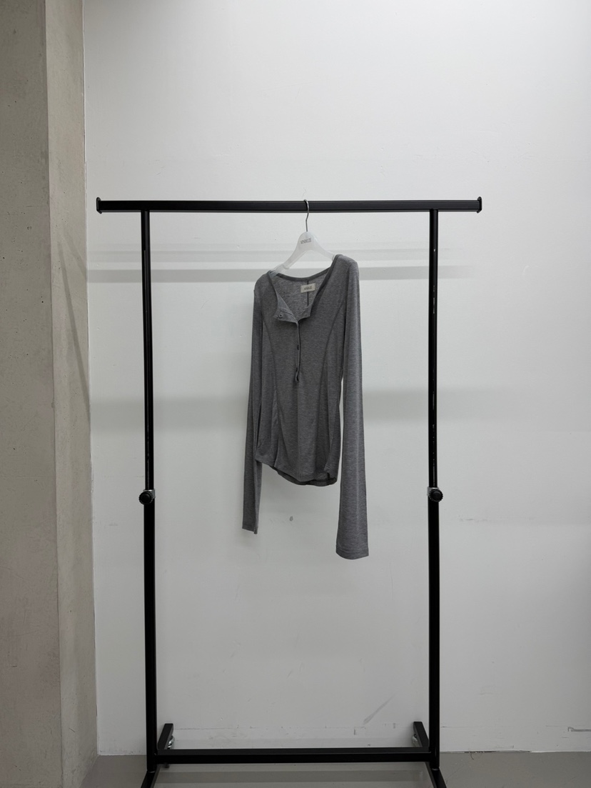 MINIMUZE韓國直郵女裝新品熱賣推薦真品休閑時尚人氣長袖T恤MINIMUZE長袖T恤圖色2