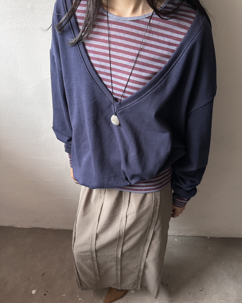 HOWDY/FACT THE NERD東大門實拍女士新款推薦人氣衛衣HOWDY/FACT THE NERD衛衣圖色3
