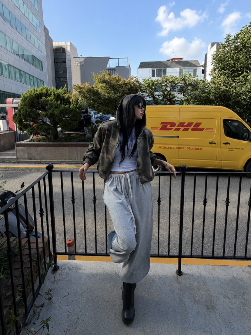 ABBEYLEE東大門實拍女裝新款休閑人氣夾克連帽衫迷彩短款ABBEYLEE夾克