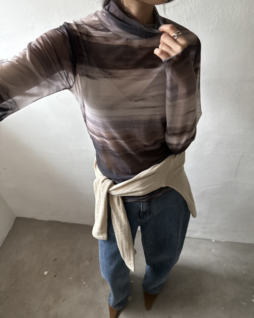 HOWDY/FACT THE NERD東大門代購女裝新品人氣熱賣長袖T恤HOWDY/FACT THE NERD長袖T恤