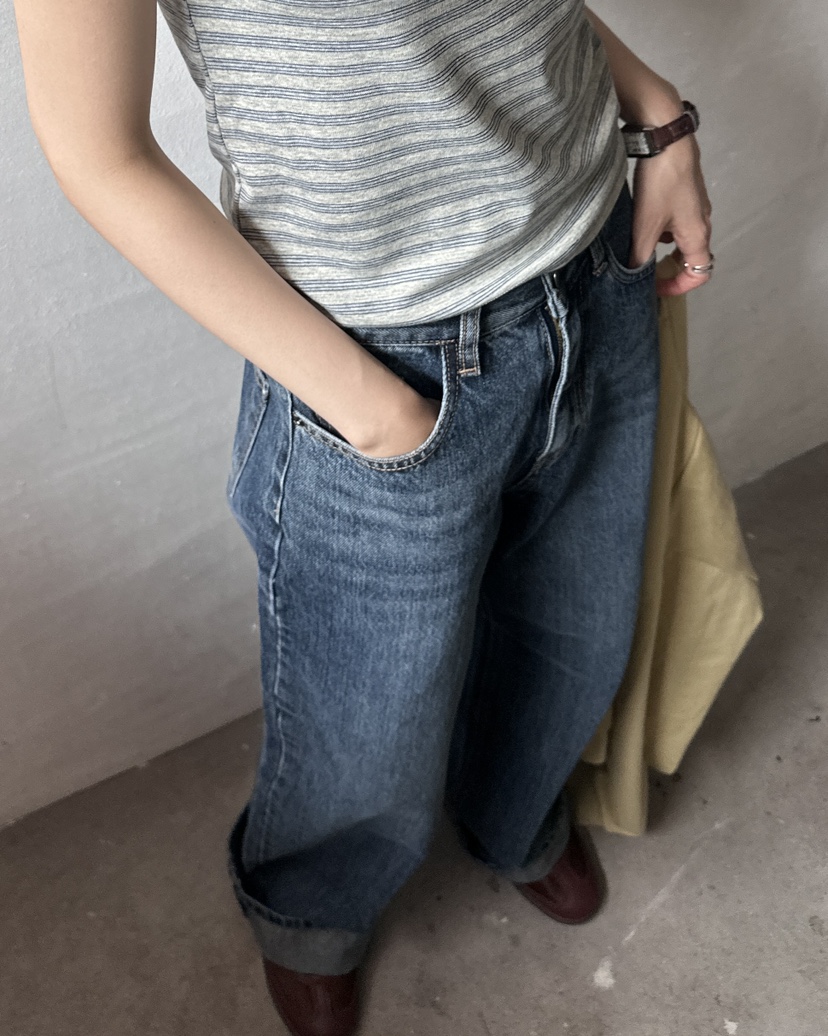 HOWDY/FACT THE NERD東大門直郵女裝新品時尚熱賣牛仔褲HOWDY/FACT THE NERD牛仔褲