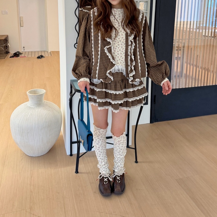BOUTIQUE-L東大門直郵女士新品時尚真品人氣熱賣襯衫蕾絲衫BOUTIQUE-L襯衫/蕾絲衫